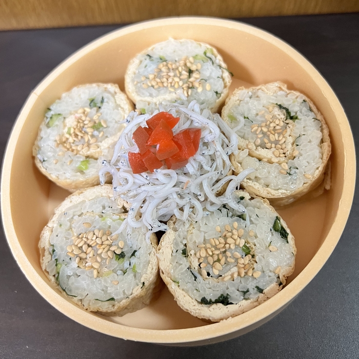 福寿家のしらす伊奈利ロール 1セット6個入り980円(税込)