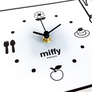 DhxwZACEv8ciGmPoy7GH.jpg?w=940&h=940