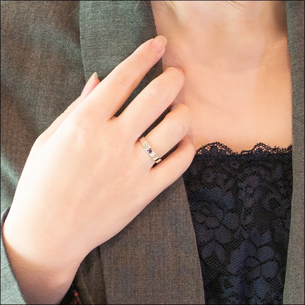 モチーフリング<あさぎりゲン>着用イメージ