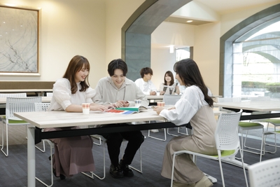 DjyXHBvGCennPKPAz8l8.jpg?w=940&h=940