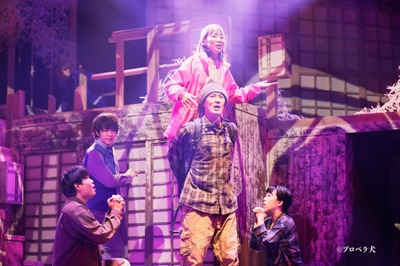 Dlir5cIOnIOsL2sASUzt.jpg?w=940&h=940