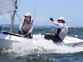 【名城大学】学生たちと	世界の海へ