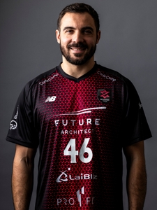 DnL8Vx7JMHTYRJufmbqz.jpg?w=940&h=940