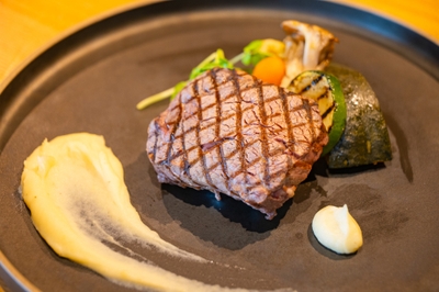 DnmkHNP6K2n95lyZFUOJ.jpg?w=940&h=940