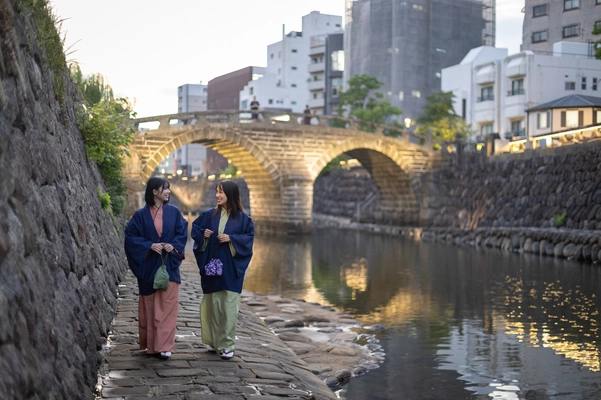 「乃宿-noyado-長崎」が2025年11月1日より 「街あるき用 色浴衣」無料貸し出しサービス開始！