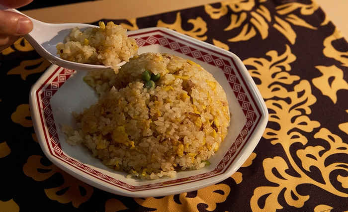 『龍が如く』コラボ佑天飯店皿&マット使用例