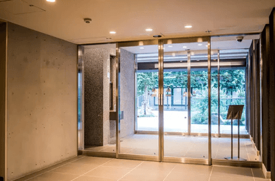 DrNXJqbkCC9SdDe4pCss.png?w=940&h=940