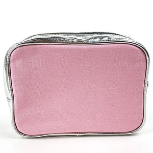 Ds8t22FHcA05lOyvliGi.jpg?w=940&h=940