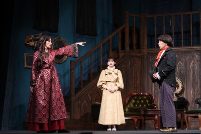 M&Oplaysプロデュース「鎌塚氏、震えあがる」©宮川舞子