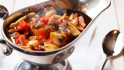 DthPjuHU96aMT3R6u9cN.jpg?w=940&h=940