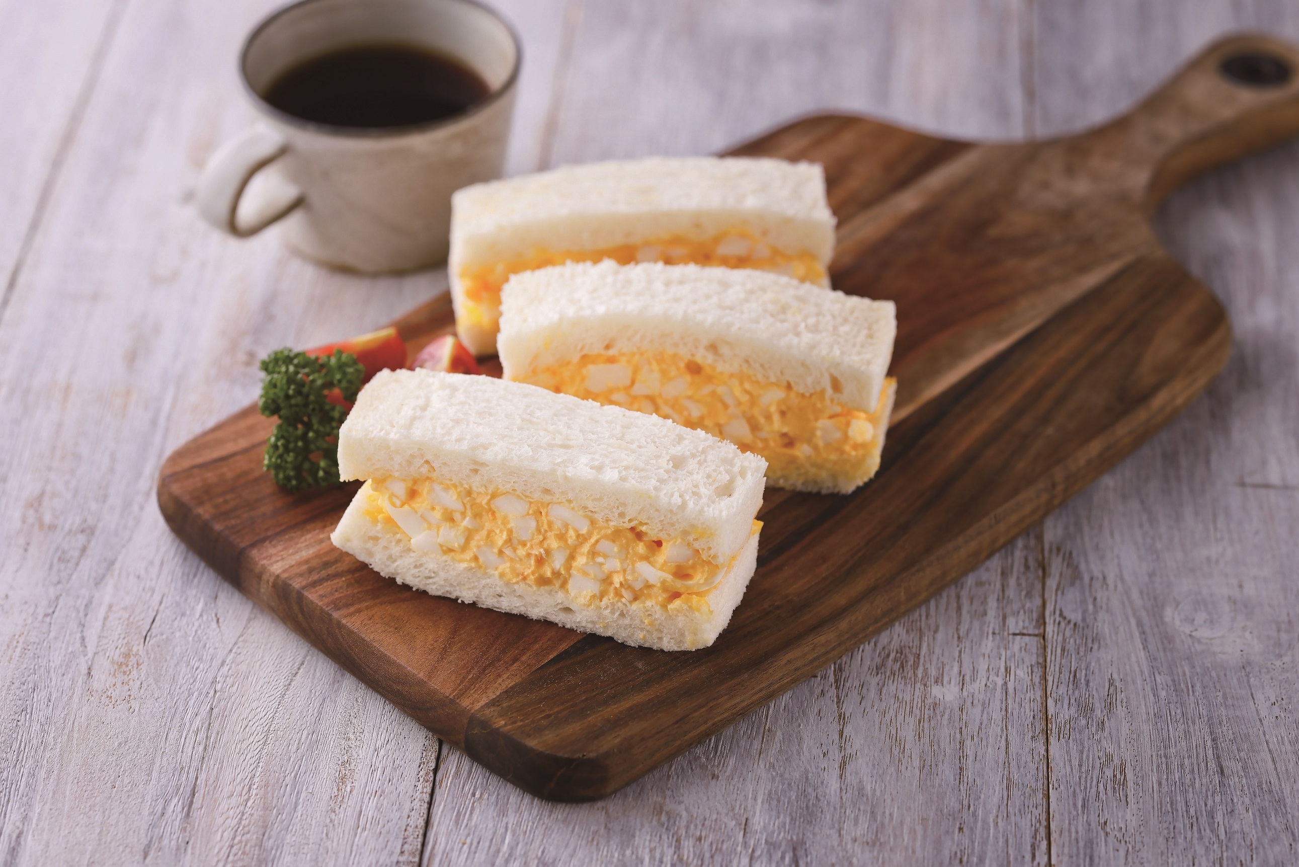 “小麦の郷”からたまごが主役のサンドイッチ登場 「絶品!たまごサンド」を新発売