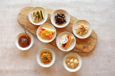 「おつけもの銀座若菜」の新商品。常温で持ち歩ける、あたらしいお漬物「TOKYO TSUKEMONO」シリーズ、エキュート品川で新発売！