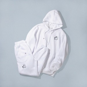 DvNw23UEc8BVyb9VSgYt.jpg?w=940&h=940