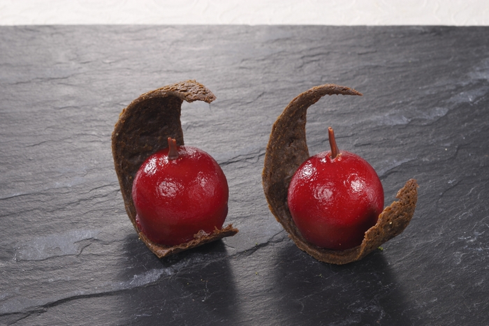 ほうじ茶のサブレ 林檎とキャラメルのムース