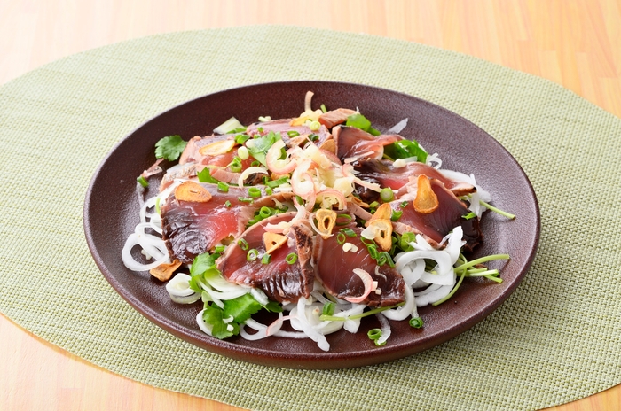 カツオのたたき~新タマネギ和え~