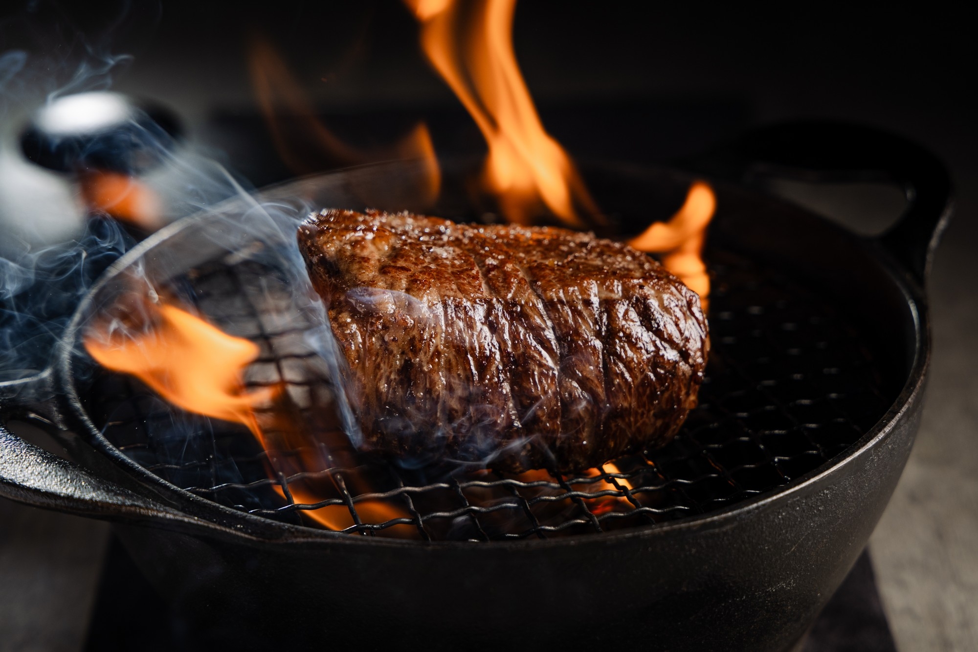 麻布料理店 Tokyo Wagyu Steak 開業1周年を記念しランチ営業開始および特別会員様へのボトルシャンパーニュ無料サービス開始