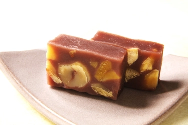 秋の人気商品・しっとりほくほく食感の蒸しようかん「栗よせ」が 今年も9月5日に販売開始！旬の国産栗を使用した期間限定商品