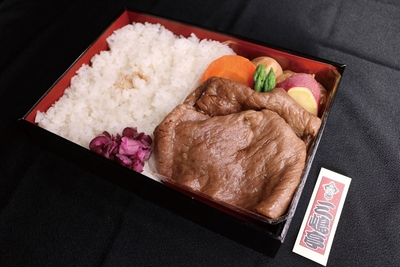 EAD55od1qHIJjjaFutuS.jpg?w=940&h=940