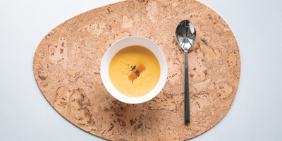 EB60O8JPwM8FybA2lom8.jpg?w=940&h=940