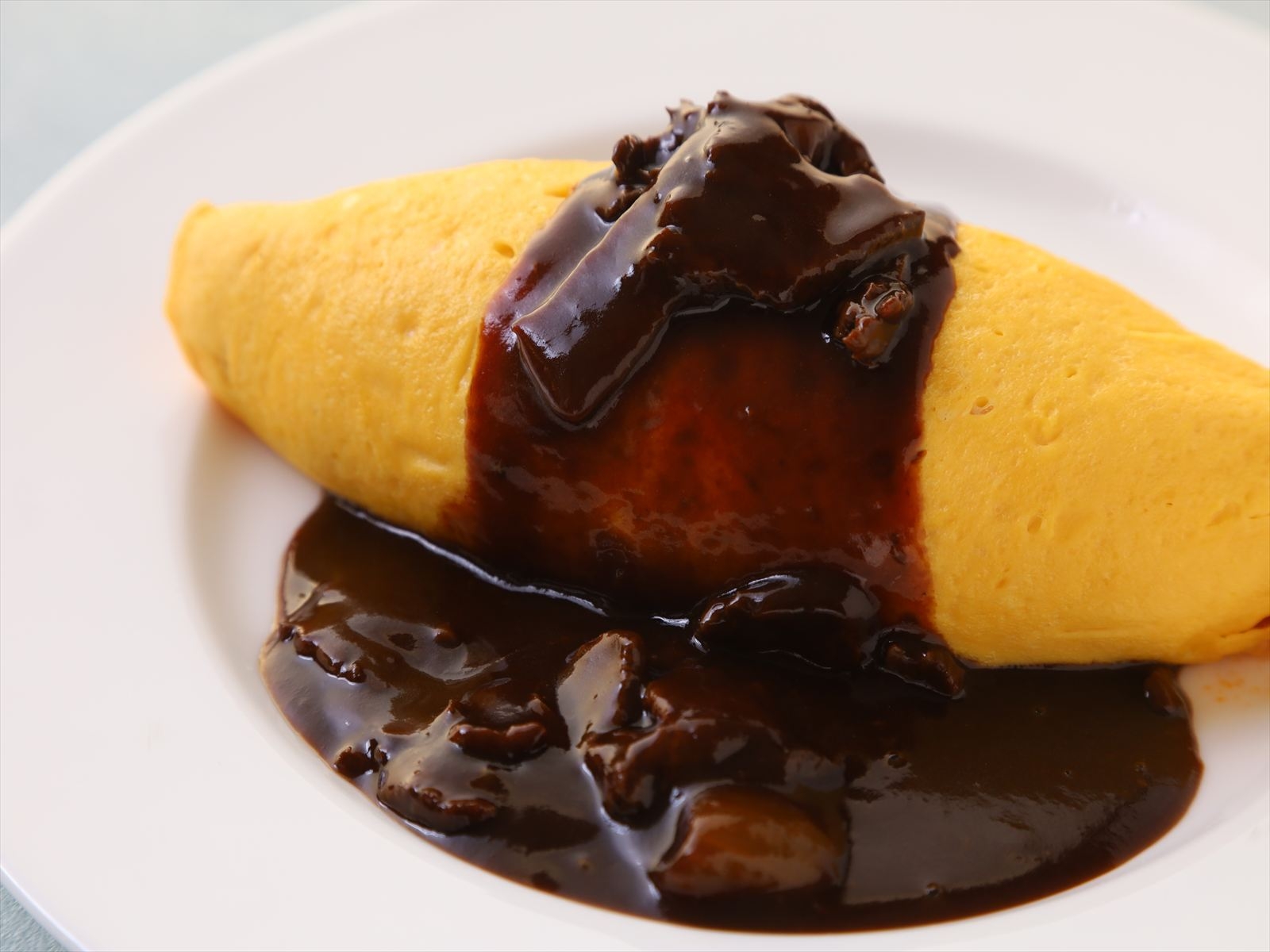 味宝卵オムライス デミグラスソース