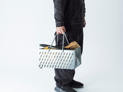 片手で持ち運び可能