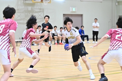 キャプテンの宮城海士さん（法学部4年）