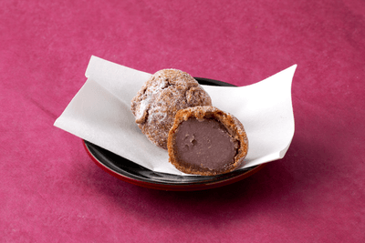 いちご餡ドーナツ