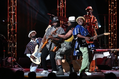 EKFG6EVMEYbyqrcqgT0z.jpg?w=940&h=940