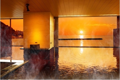 EKFemnRmiic8gsORzEm1.jpg?w=940&h=940