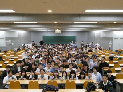 合同ゼミに参加した学生と教員の皆さん