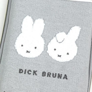 ミッフィーのふわもこショルダーポーチ