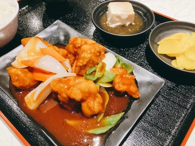 ESLBdnHHPAfwxga8zTQa.jpg?w=940&h=940