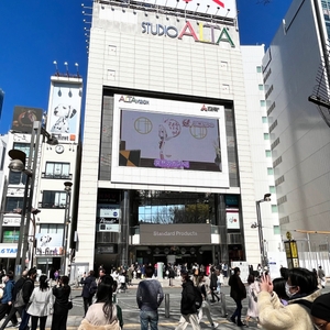 Eb2kxXR615lZSPSg1AMN.jpg?w=940&h=940