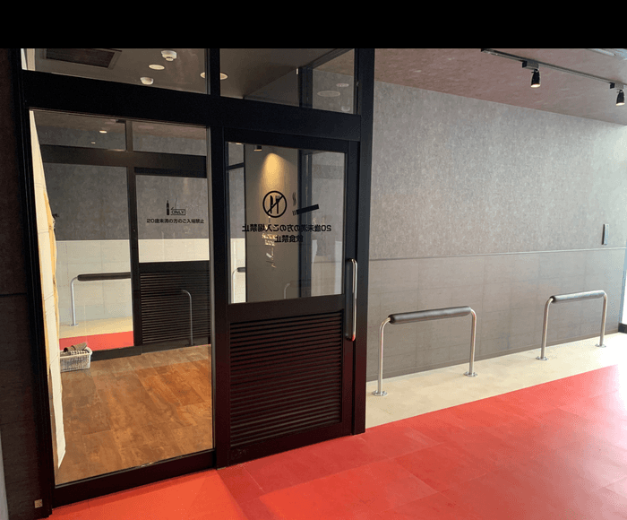 紙巻きたばこ喫煙室(2)