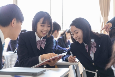 Ecra1eS6CstPXKEHvzfY.jpg?w=940&h=940