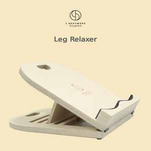 環境にやさしい木を使用し、丈夫で堅いレッグバランサー。 ひとつひとつ手作業で、丁寧に製造しています