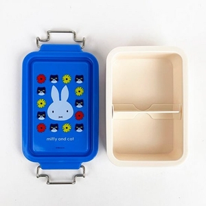 EhWRLBD5xr9UK79EcYtK.jpg?w=940&h=940