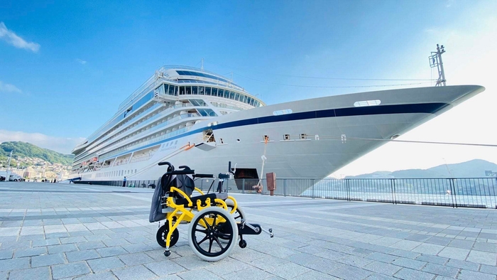 クルーズ船で楽しむCOGYライド