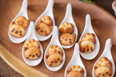 EnzB0qA228GjsdmTzCqK.jpg?w=940&h=940