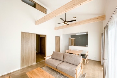 EtEG6RzalUUxaD3yiXpo.jpg?w=940&h=940