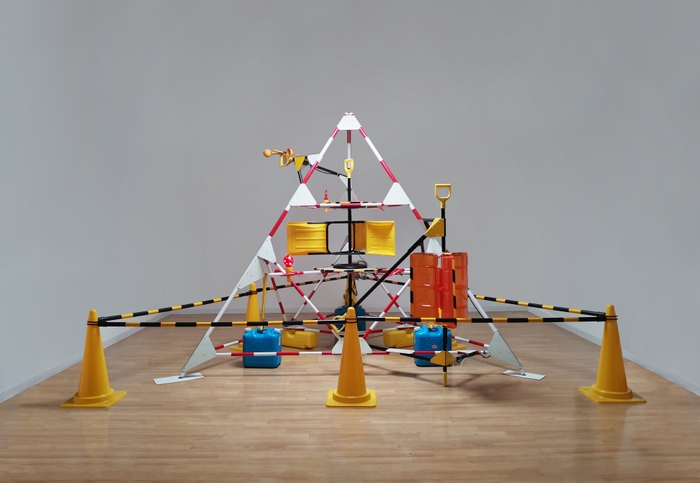 リサーチにより制作された作品《Yukikaki Research Station》(実物を資料展示予定)