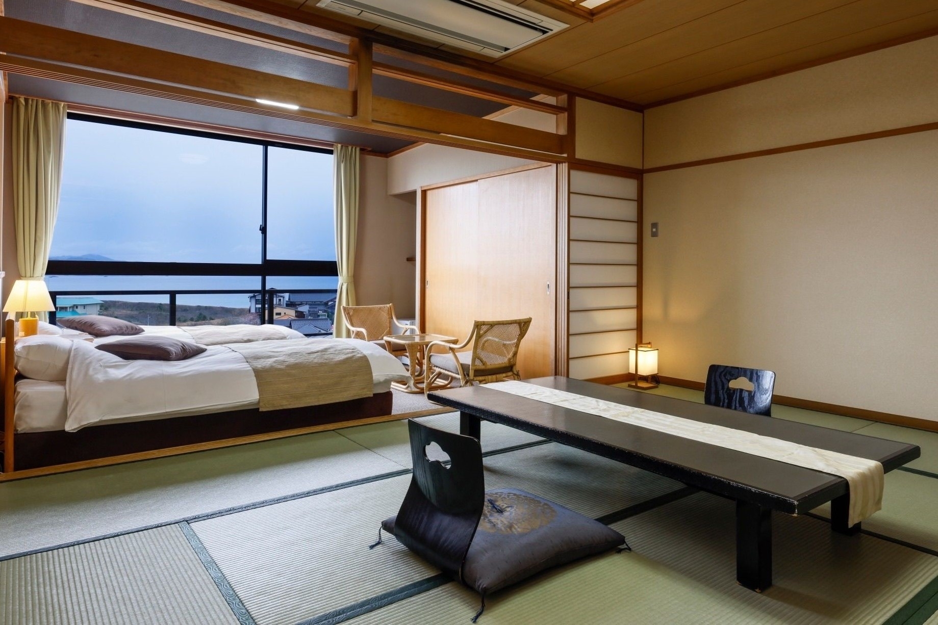 スタンダード和洋室(8~10畳)