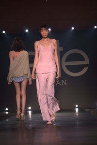 F4ZVJWKBmTDVIeD2768O.jpg?w=940&h=940