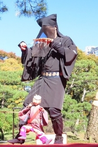 江戸糸あやつり人形の公演 （昨年の様子）