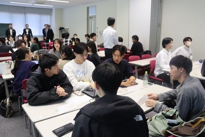 FBdnos3jfreJOeJo4JRP.jpg?w=940&h=940