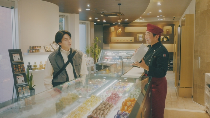 場面(5)ケーキ店稲葉池田2S