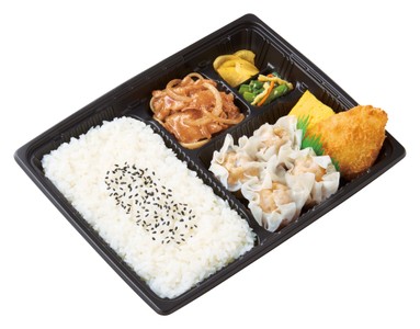 スポーツ弁当 しょうが焼き＆焼売 649円(税込700円)