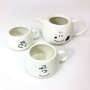 FESkmStCaoB4ATalmPdx.jpg?w=940&h=940