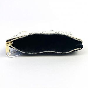 FGhB1sDmTk6OByujkZ1S.jpg?w=940&h=940