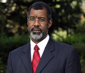 近大と経済協力開発機構／原子力機関がインターンシップ協定を締結　事務局長による世界の原子力利用に関する講演会を開催